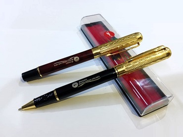 High-quality Metal Pen Premium Business Pen Comfort Grip Smooth Writing Ideal for Office Home Use Signature Pen HPEN002