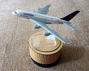 Dummy Biman / Aircraft Lufthansa Airbus A380-800 LUF001