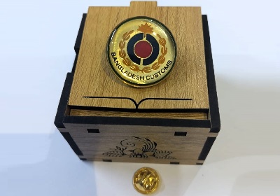 Bangladesh Customs Coat pin in Brass (পিতল) and lamination with Box BCCT001