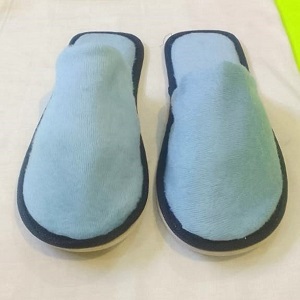Women Plush Soft Slippers Men Warm Home Plush Soft Slippers Indoors Anti-slip Winter Floor Bedroom Shoes S004