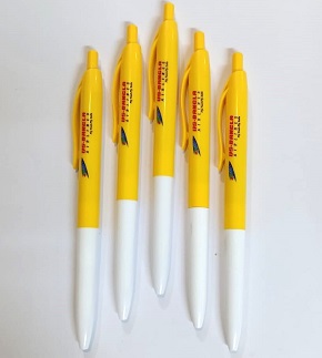 Retractable Ball Pen Black Ink Package of 05 Pcs BPEN002