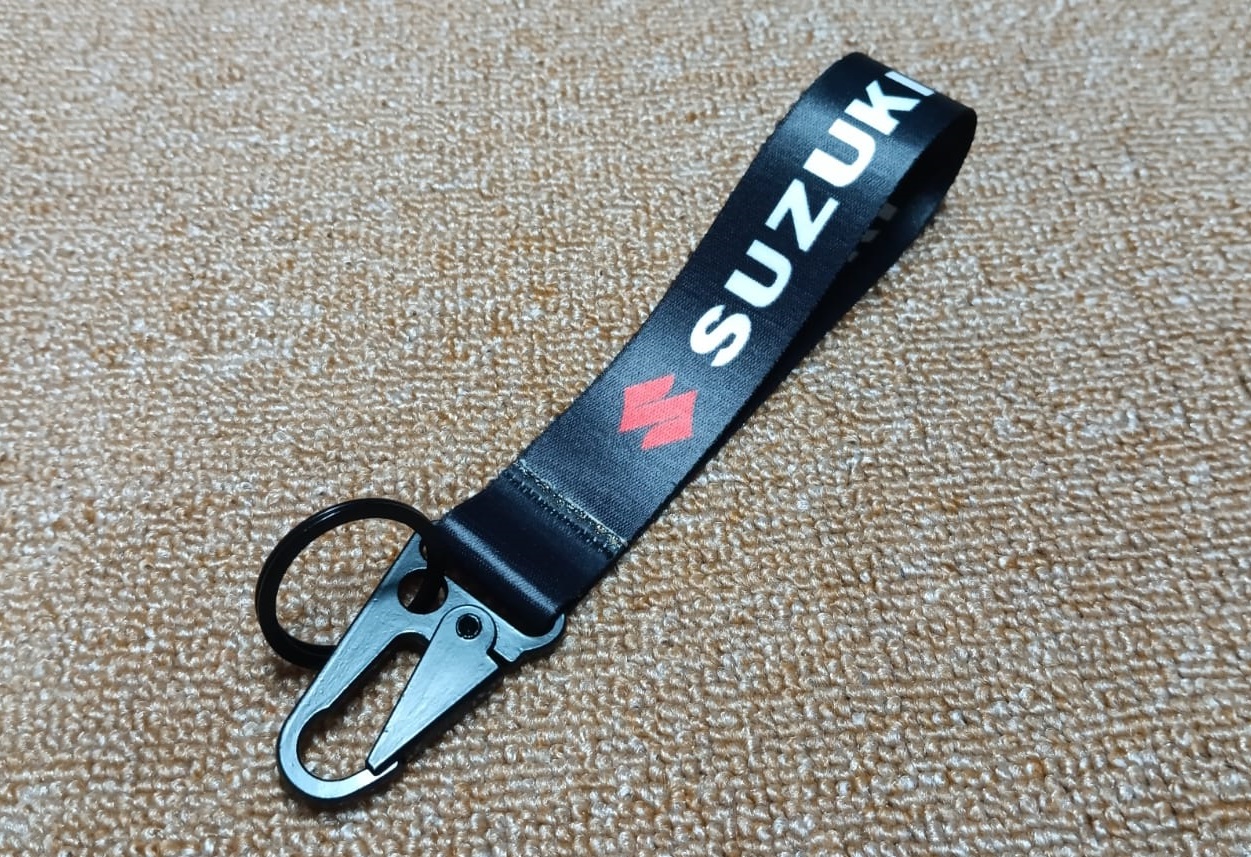 SUZUKI Unique design Best quality Ribbon keyring for Car / Bike / Office KR034