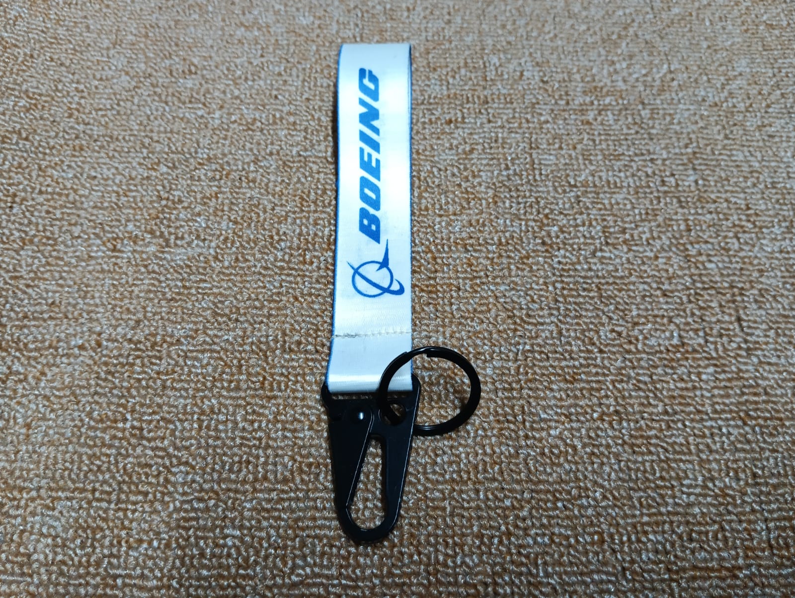 BOEING Unique design Best quality Ribbon keyring for Car / Bike / Office KR024
