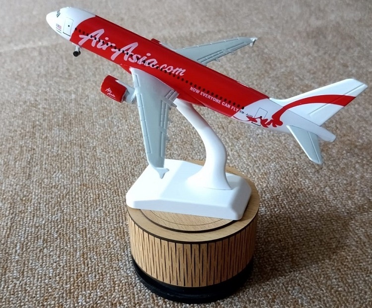 Dummy Biman / Aircraft Air Asia.com AAC001