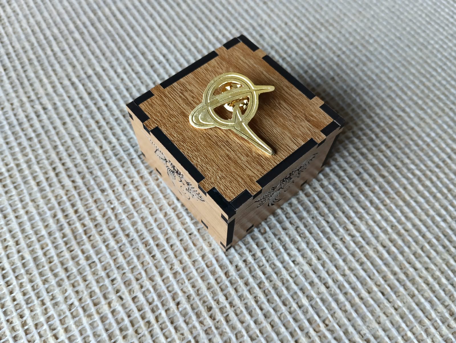 Exclusive collection Coat pin in 100% Brass (পিতল) PT002