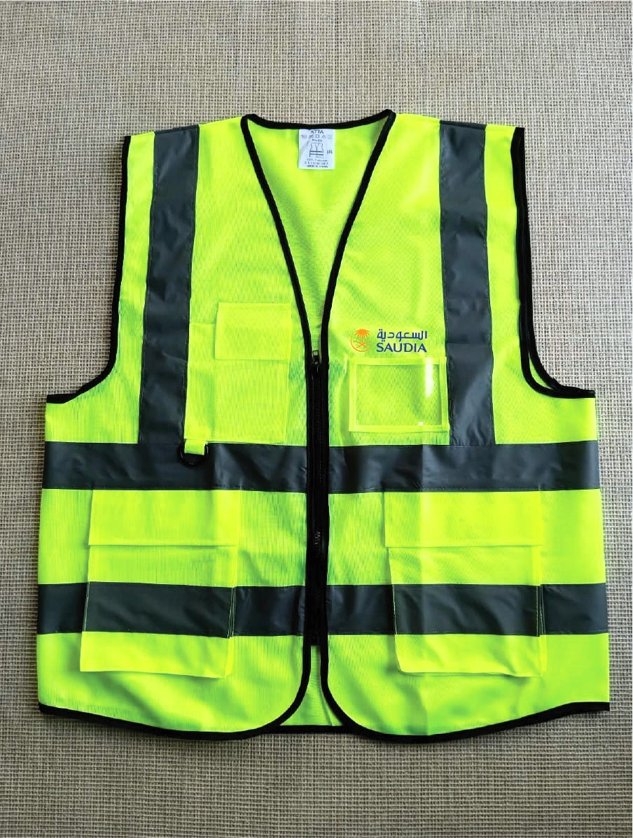 Saudi Airlines Reflects light Polyester Official Apron Four pockets VEST034