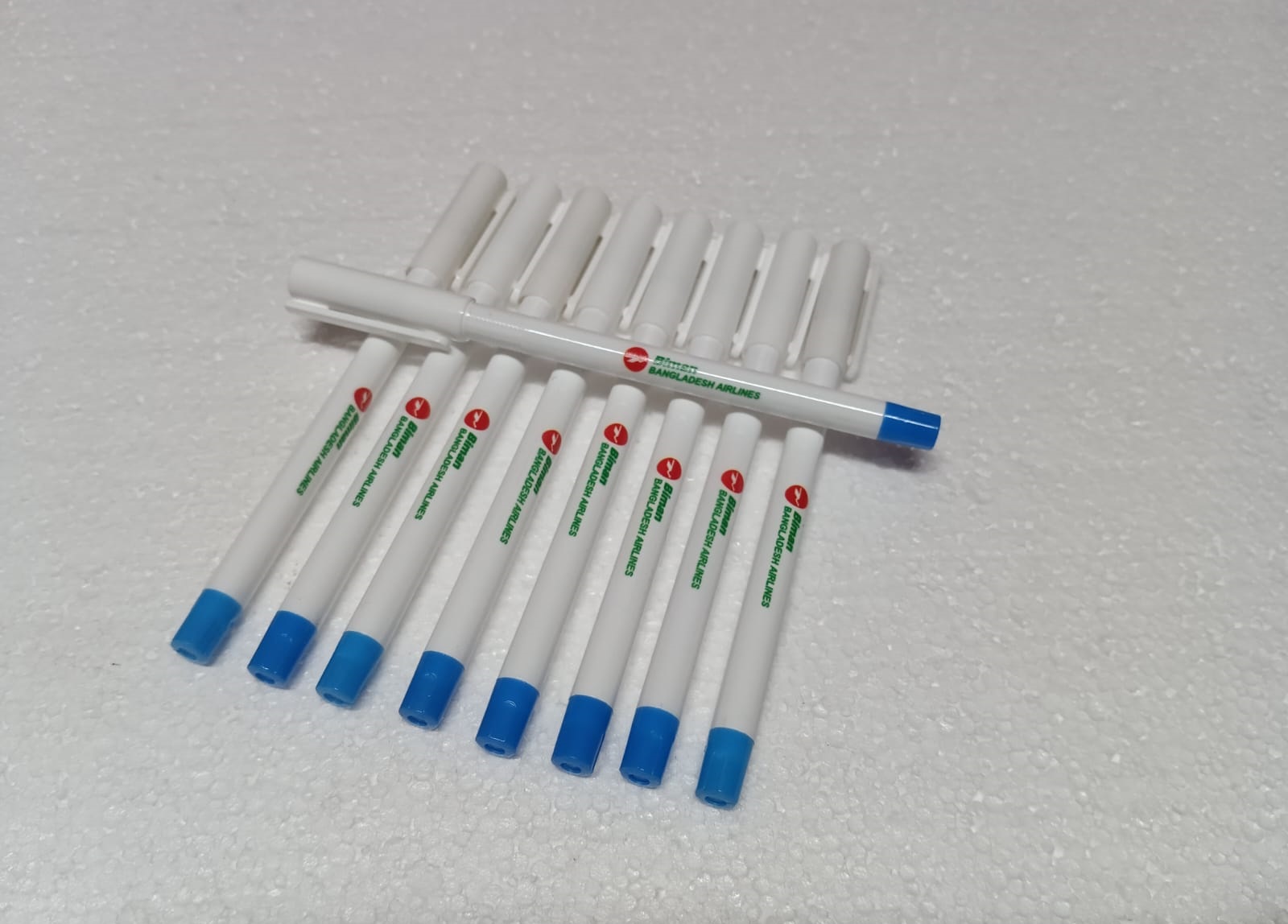 Retractable Ball Pen Black Ink Package of 09 Pcs BPEN004