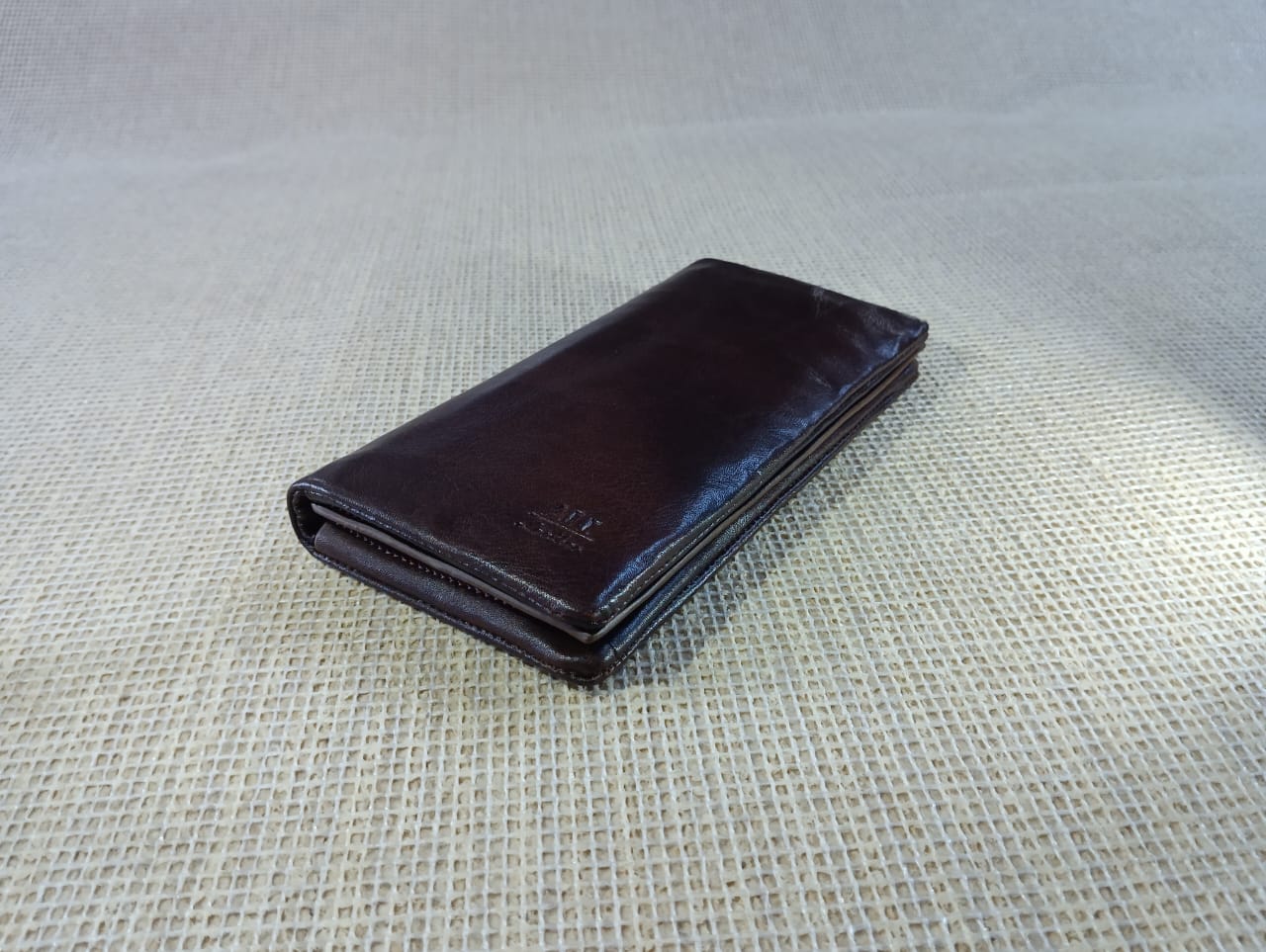 Fashionable 100% Genuine Leather Long Wallet LW0096
