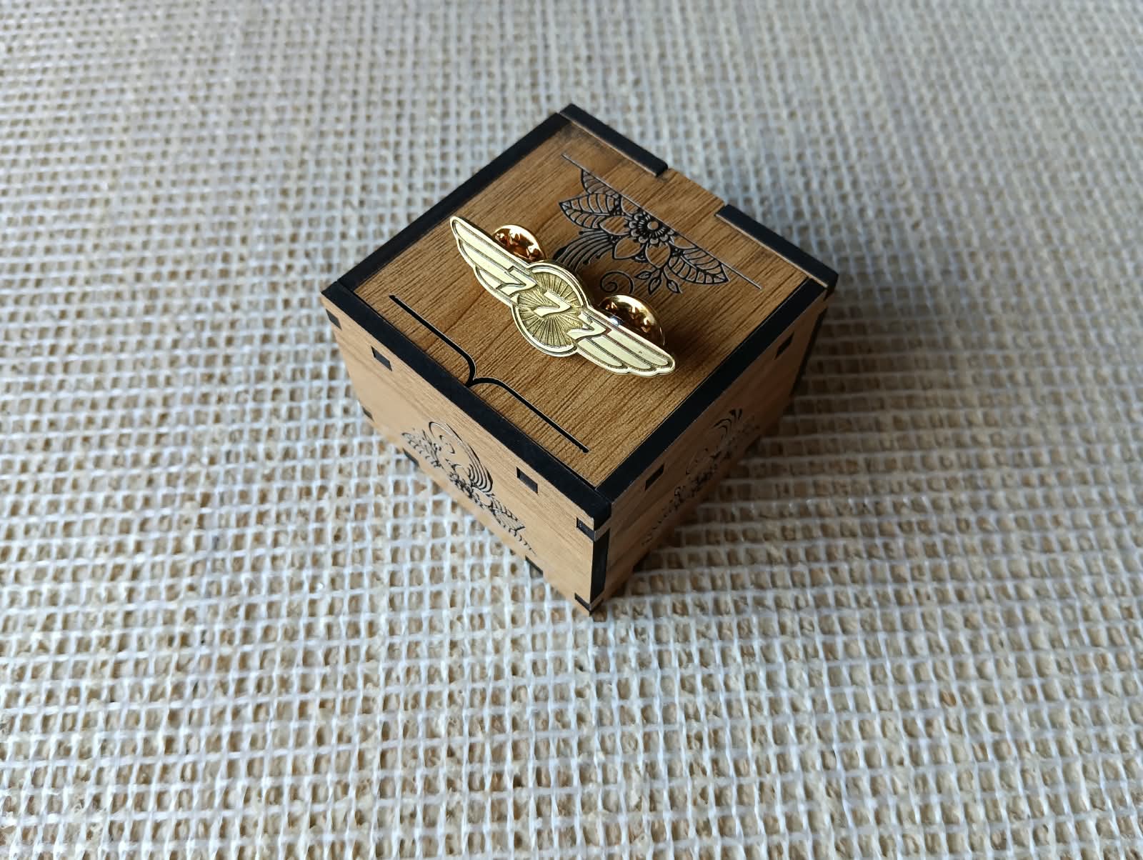 Boeing 777 Exclusive collection Coat pin in 100% Brass (পিতল) BPT005