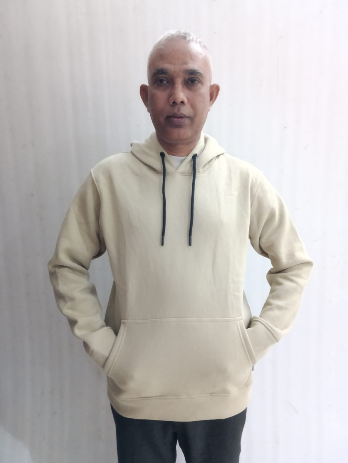 Premium Quality Fashionable Long Sleeve Hoodie HOD004