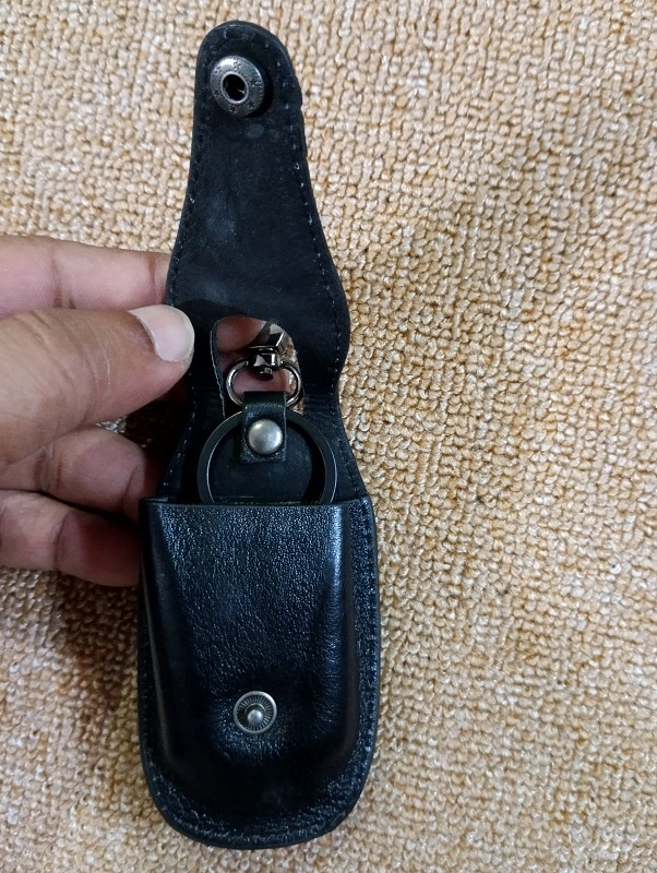 Unique design 100% Genuine Leather keyring KR0014