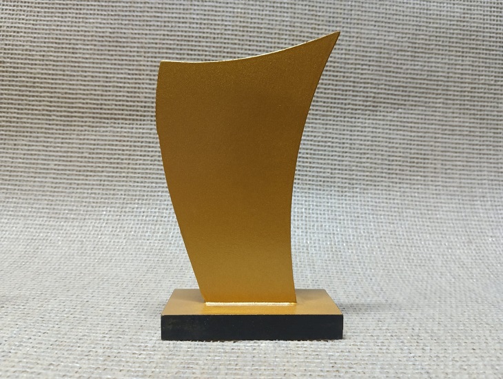 Wooden Crest/Award Trophy with customize print CAW015