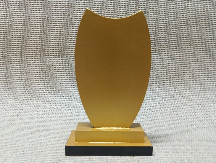 Wooden Crest/Award Trophy with customize print CAW025