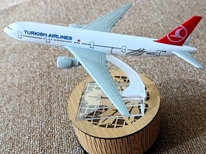 Dummy Biman / Aircraft Turkey Airlines Boeing 777-300 TA001