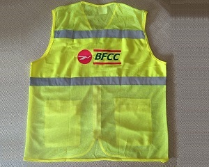 Exclusive Collection BFCC Green Yellow Semi Net Apron Two Pockets 02 Design APR059