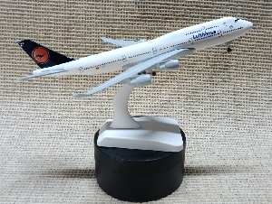 Dummy Biman / Aircraft Lufthansa Airbus A380-800 LUF002