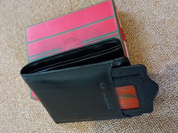Fashionable 100% Premium Leather Wallet WGL126