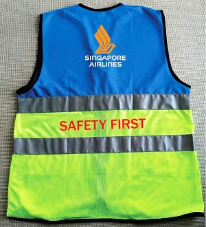Singapore Airlines Exclusive Collection Sami Net Apron Two Pockets VEST059