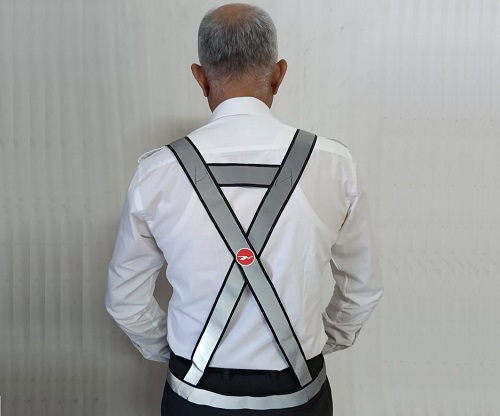 Reflects light Official Cross Apron APR002