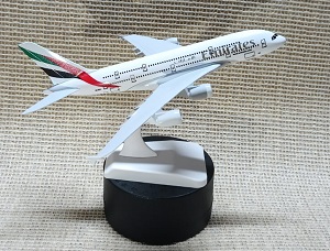Dummy Biman / Aircraft Emirates Airlines Boeing EMI001